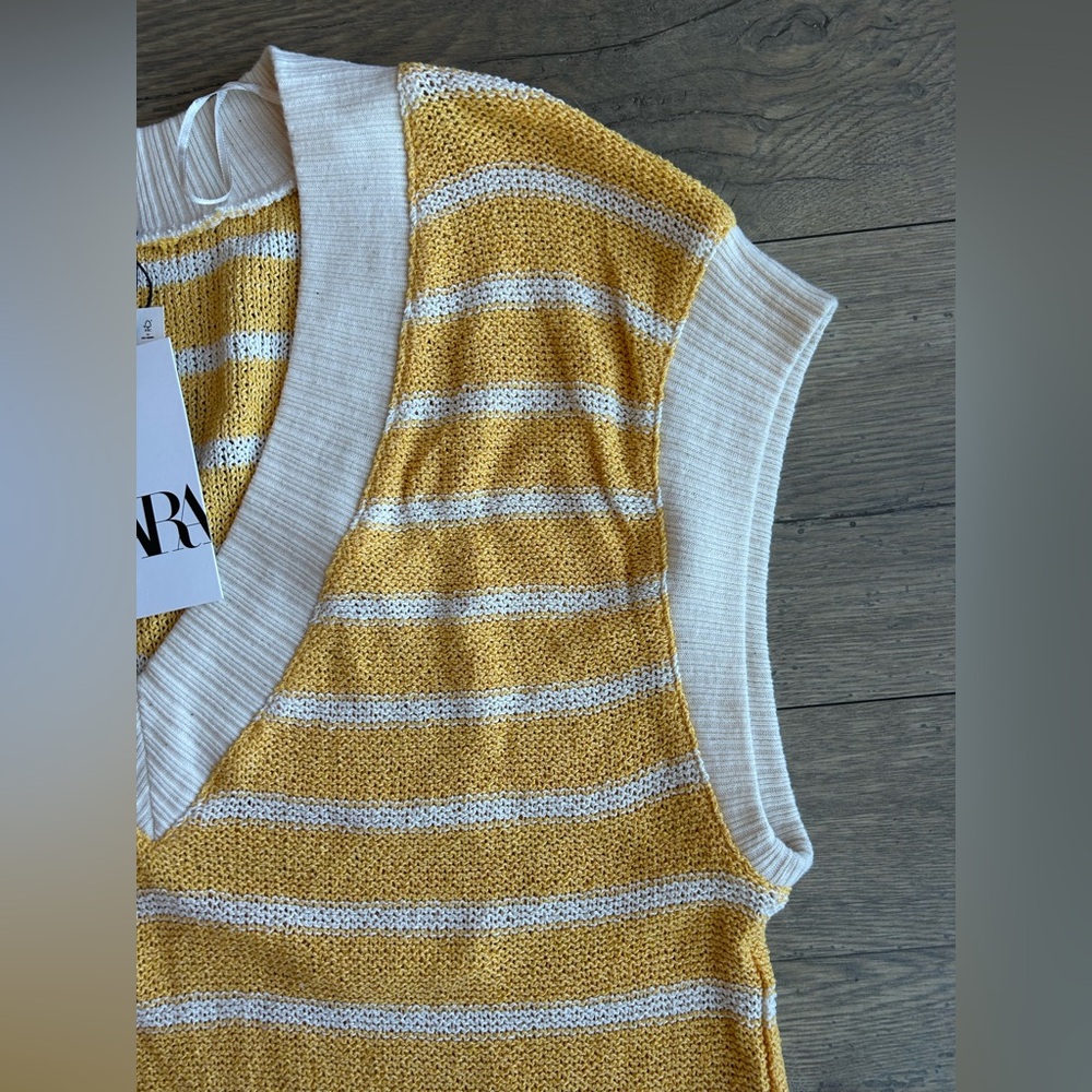 Zara Mustard and Cream Knit Sweater Vest NWT - Picture 3 of 4